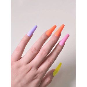 100 Various Color Press On Nails